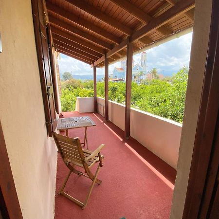 Dusk Apartments With Stunning Mountain View La Canée Extérieur photo